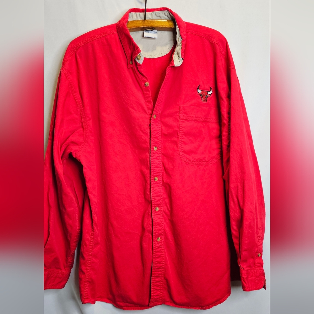 CSA Vintage Chicago Bulls Button Front Shirt